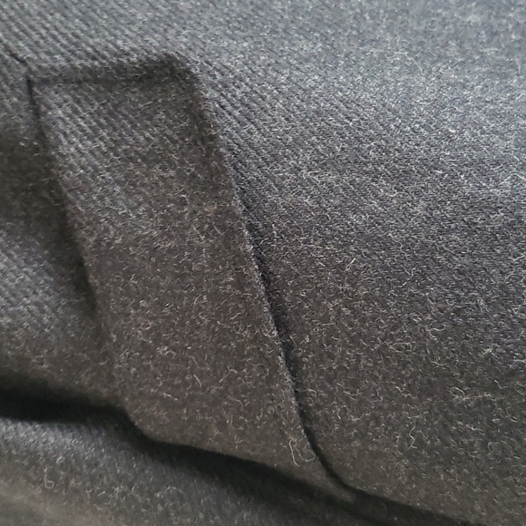 Orrisroot woollen coat. - Picture 2 of 6